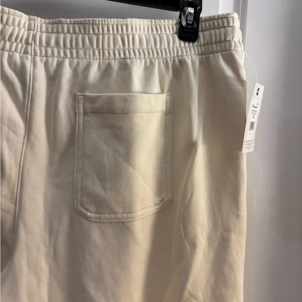 Champion Men's Loose Fit Cream Logo Sweatpants Sz XXL NWT